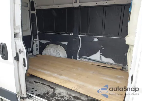 2019 Ram Promaster 1500 High Roof 136 Wb z USA, uszkodzony, nr VIN 3C6TRVBG4KE500920